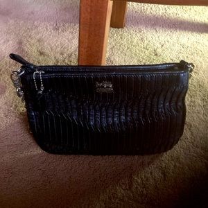 🦋Coach 8x5 Crossbody Black Bag.